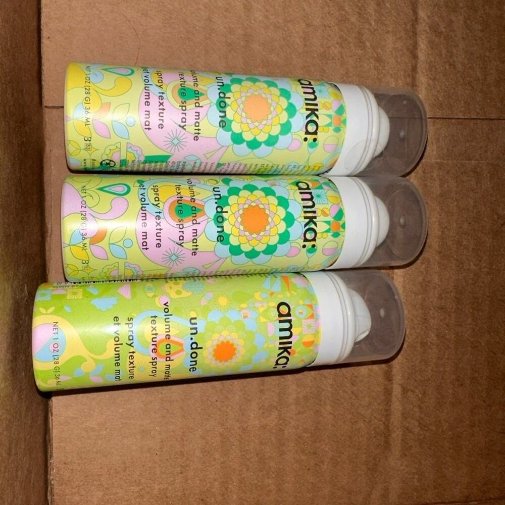 amika unDone Volume and‎ Matte Texture Spray